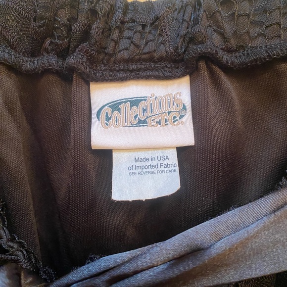 Black Lace Midi Pencil Skirt w/ Lining | Collections Etc. - Picture 4 of 5